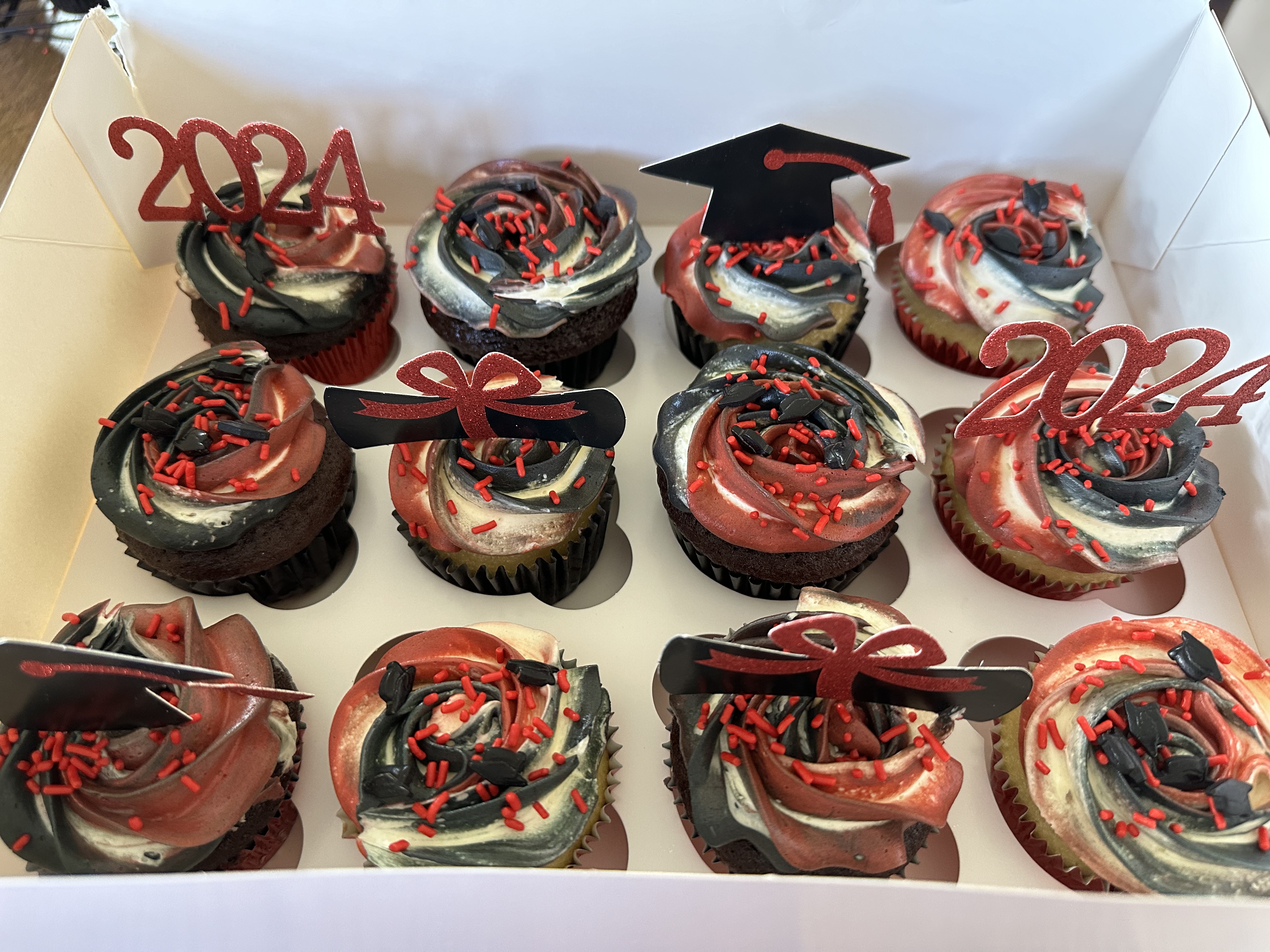 Graduation cupcakes