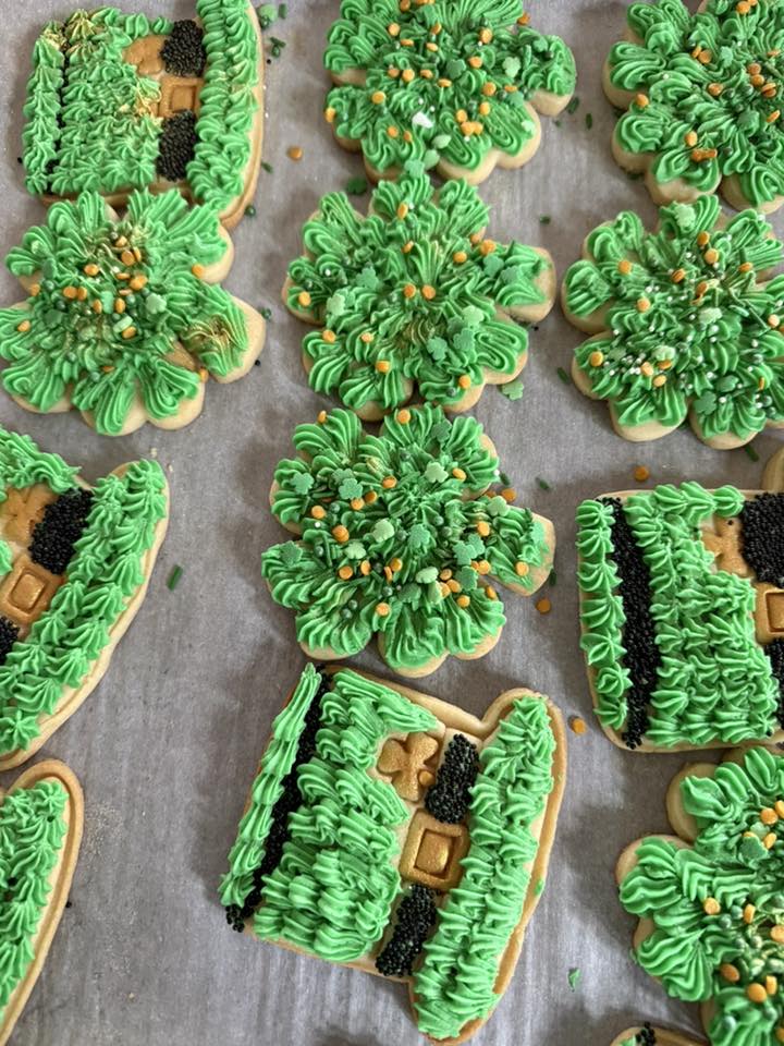 St. Patrick's Day decorated cookies